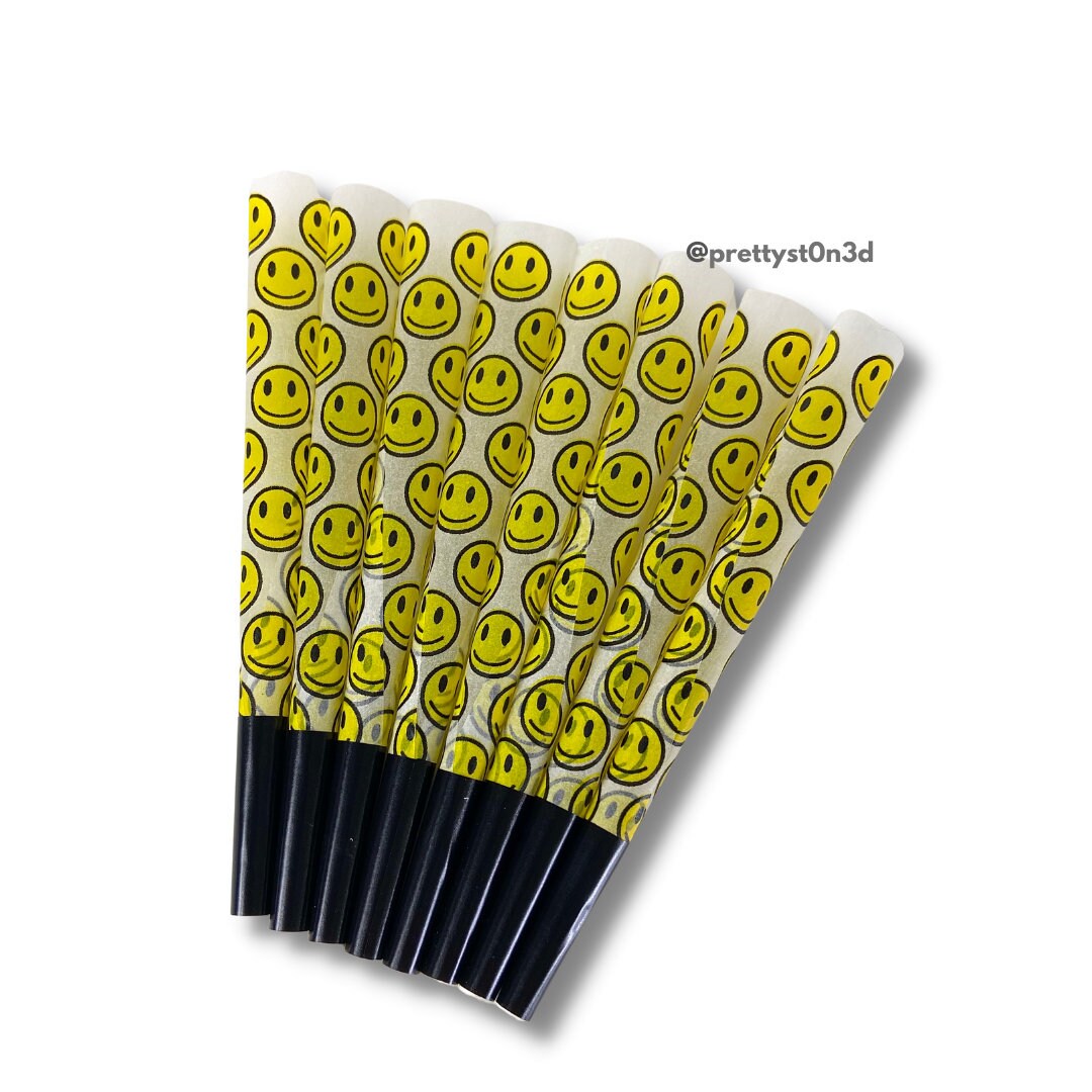 8 Smiley Face Pre Rolled Cones