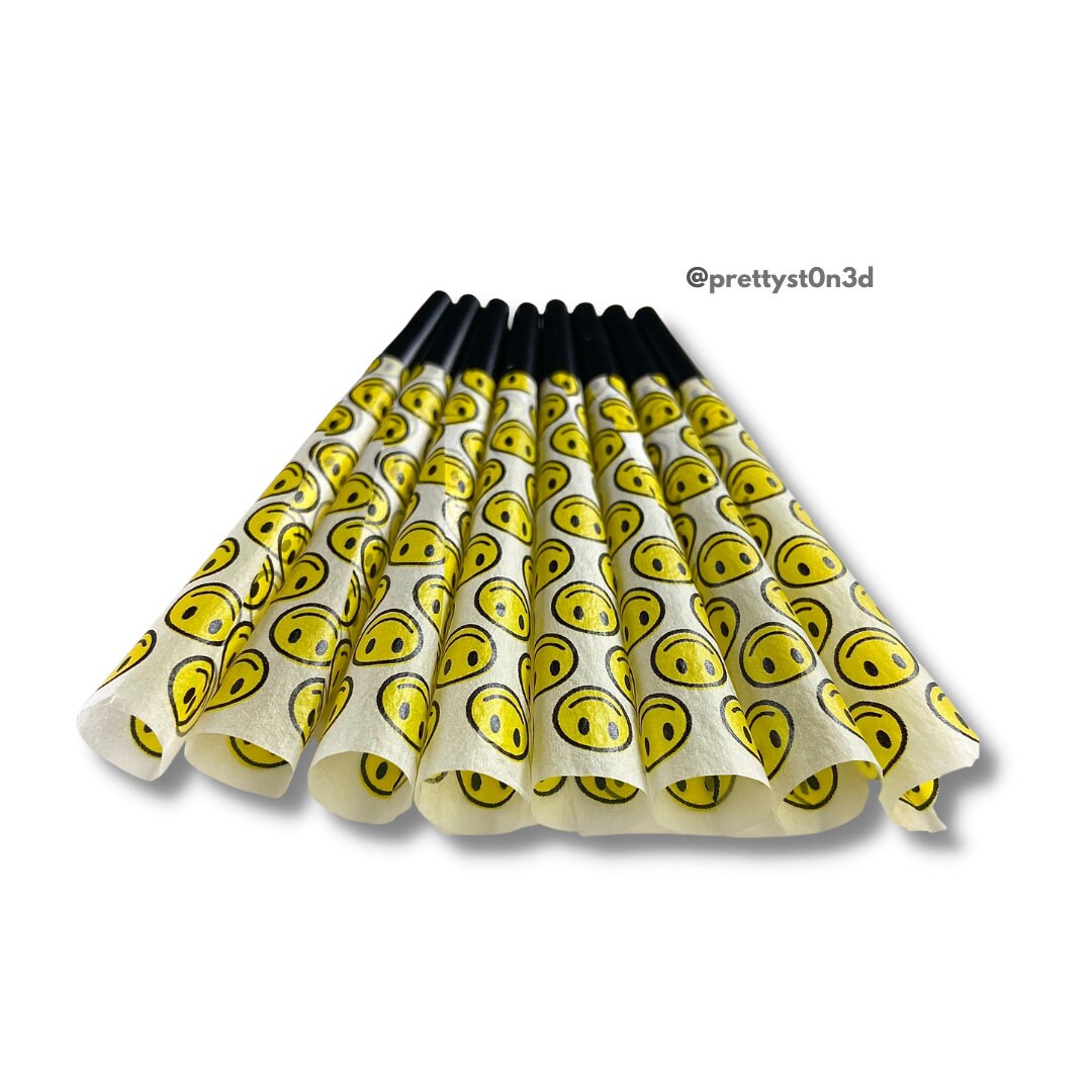 8 Smiley Face Pre Rolled Cones