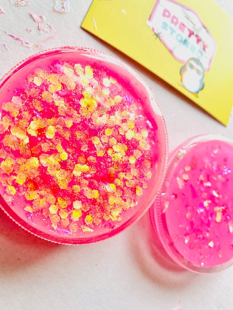 Grinder Sparkly Holographic- Chunky Pink Glitter - Christmas Gift for Her Cute Stocking Stuffer