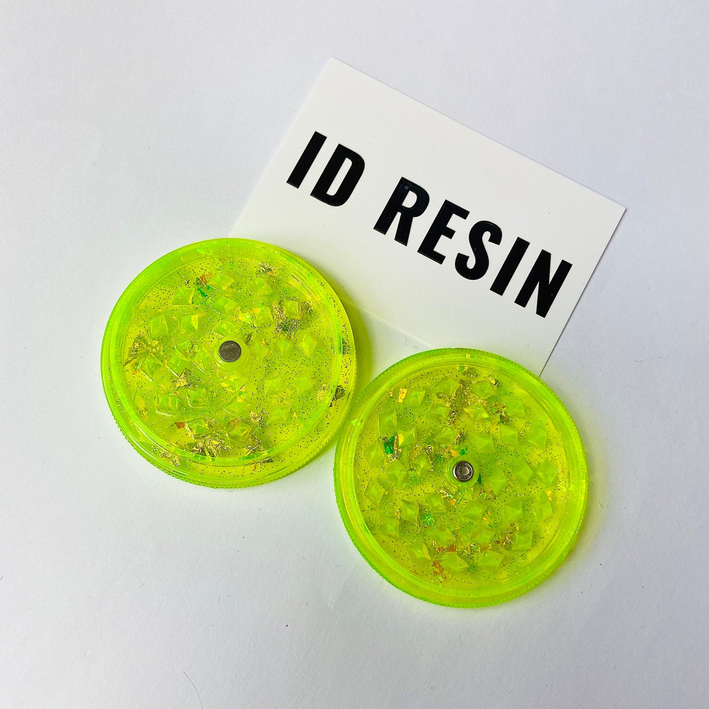 Neon Yellow Glitter Grinder with Gold Flakes