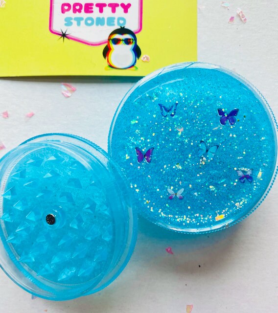 Sparkly Blue Butterfly Grinder