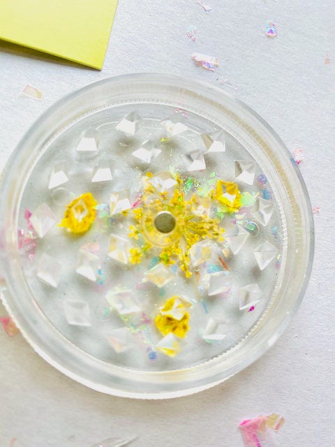 Grinder Sparkly Holographic- YELLOW PRESSED FLOWER Grinder - Christmas Gift for Her Cute Stocking Stuffer