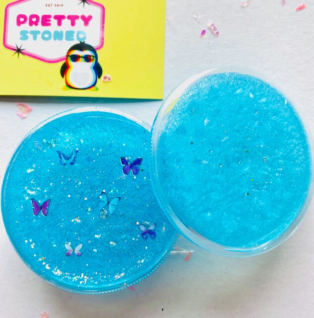 Sparkly Blue Butterfly Grinder