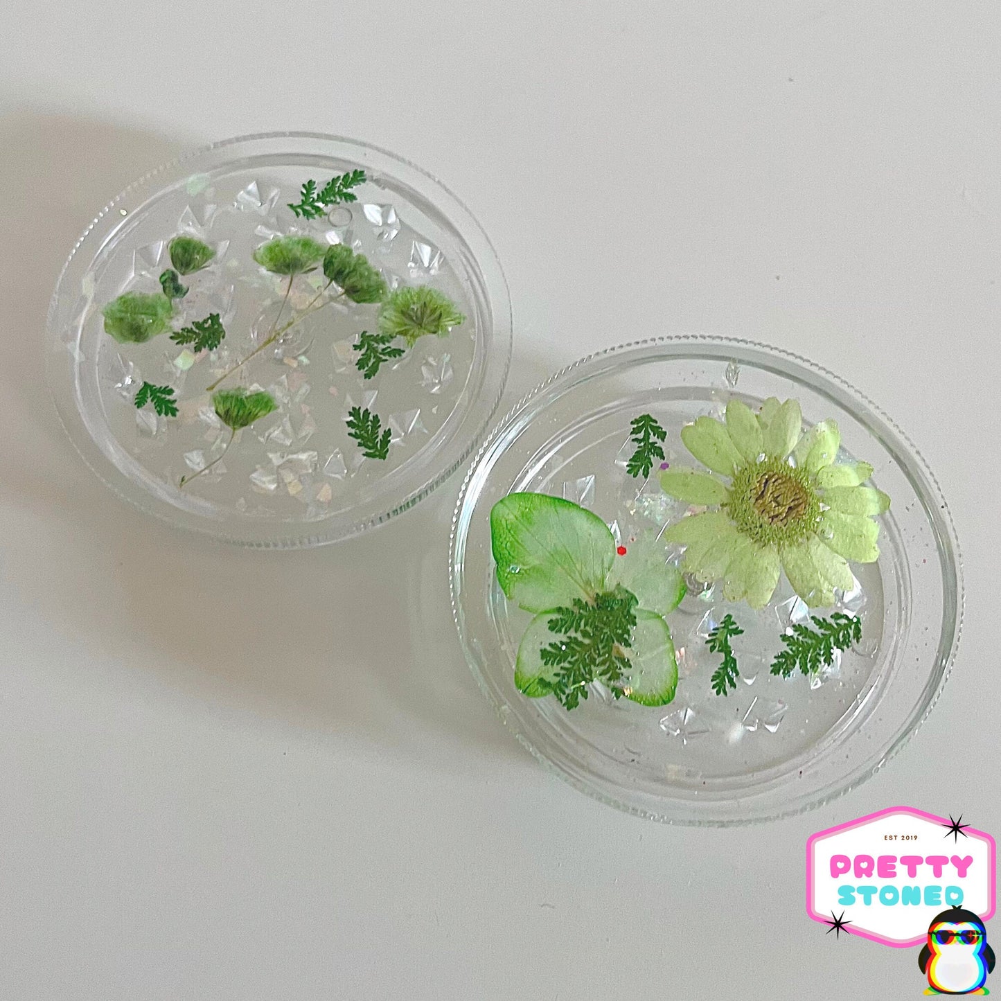 Green Flower Glittery Grinder